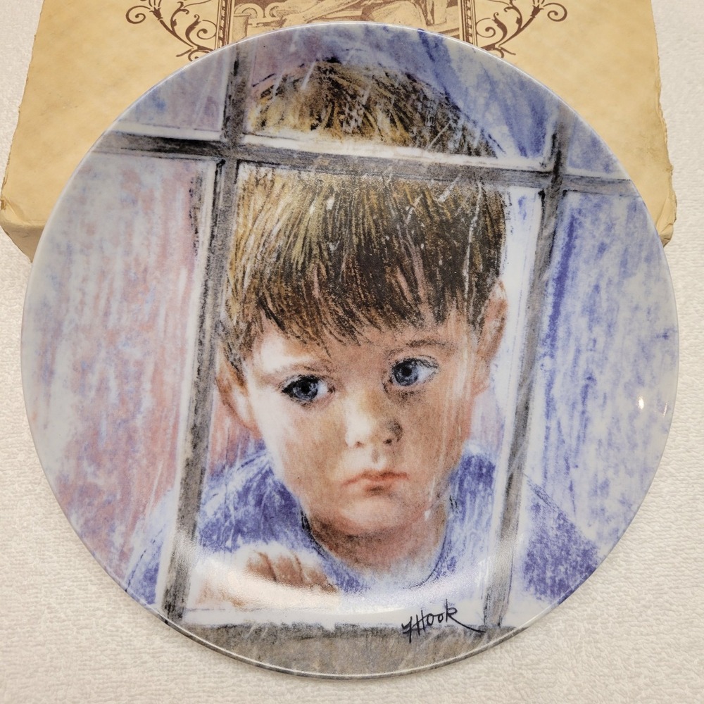 Edwin Knowles‎ 1986 "Disappointment" Frances Hook Legacy plate #8892A